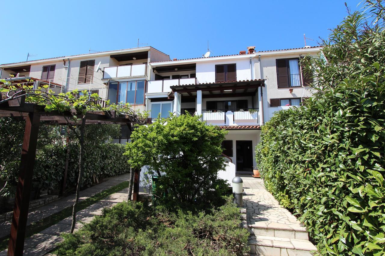 Apartment Irena Пула Екстериор снимка