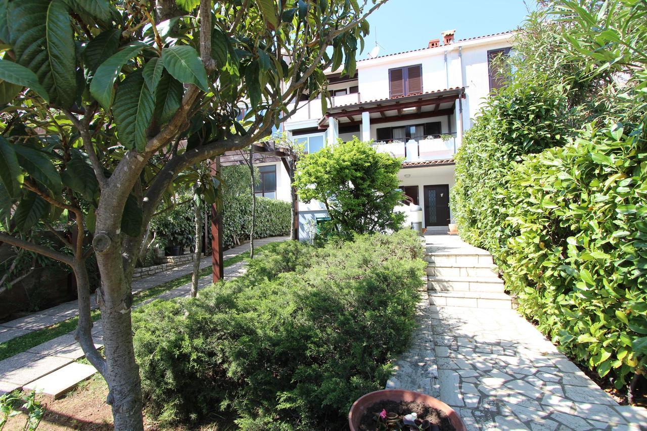 Apartment Irena Пула Екстериор снимка