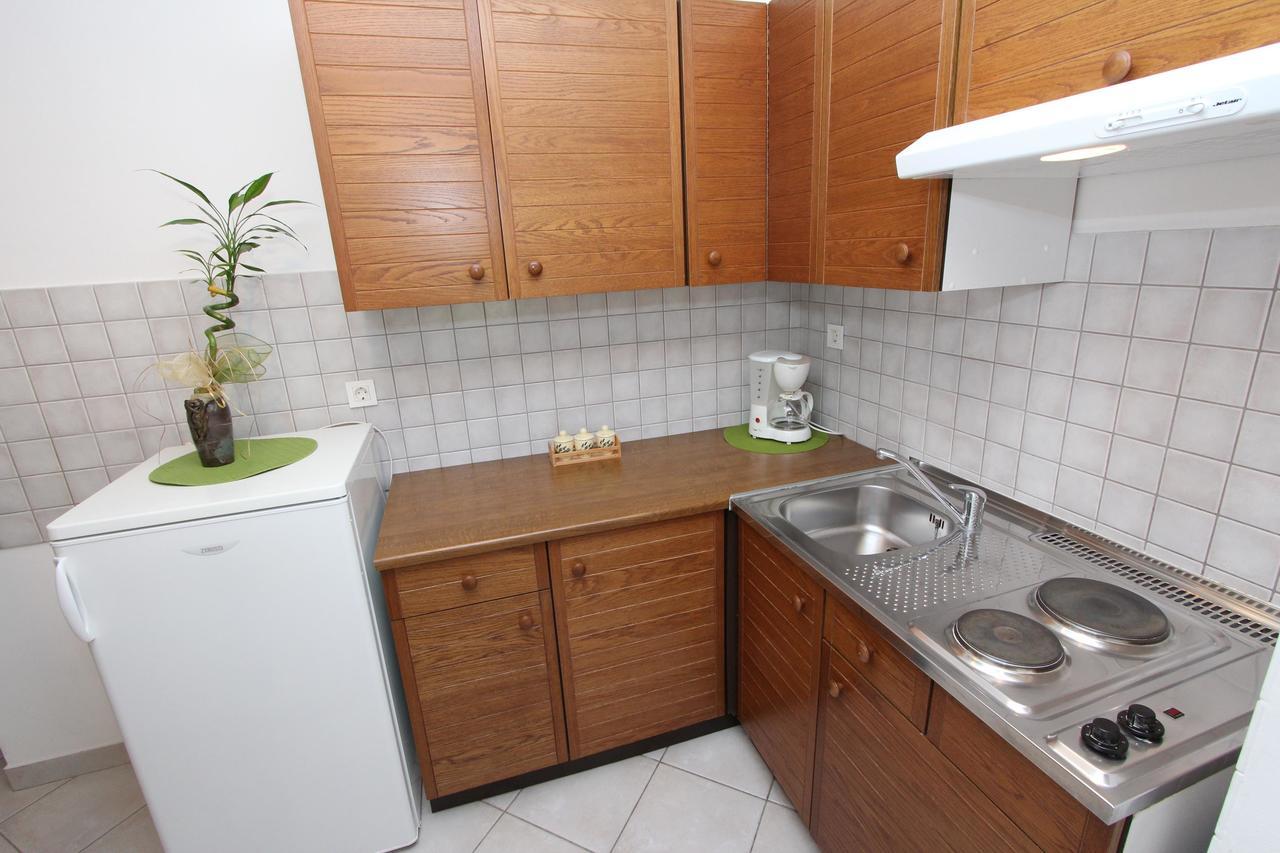 Apartment Irena Пула Екстериор снимка